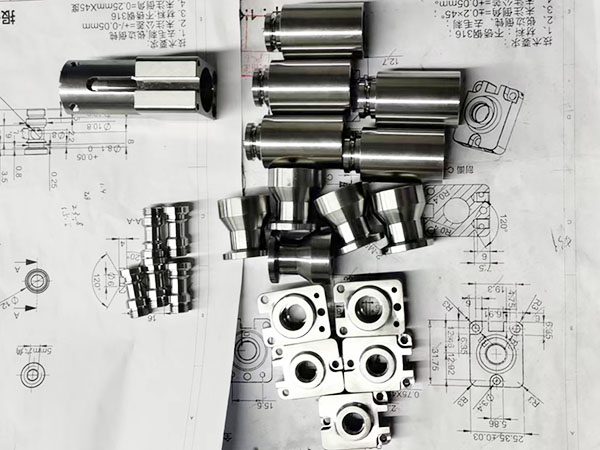 數控荊州機械零件常用材料與加工特性是什么？的圖片